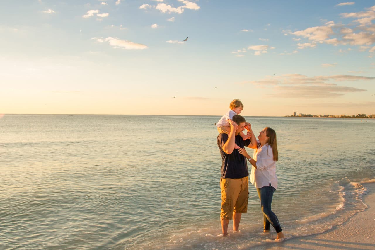 Family beach photography in siesta key fl